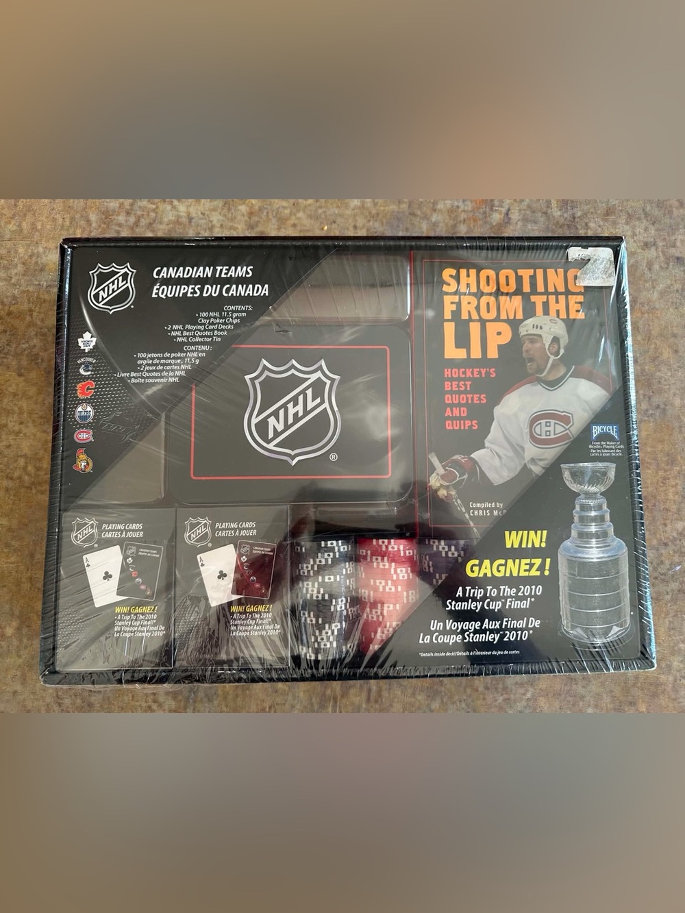 NHL Canadian Teams Poker Set - Black/Red/White